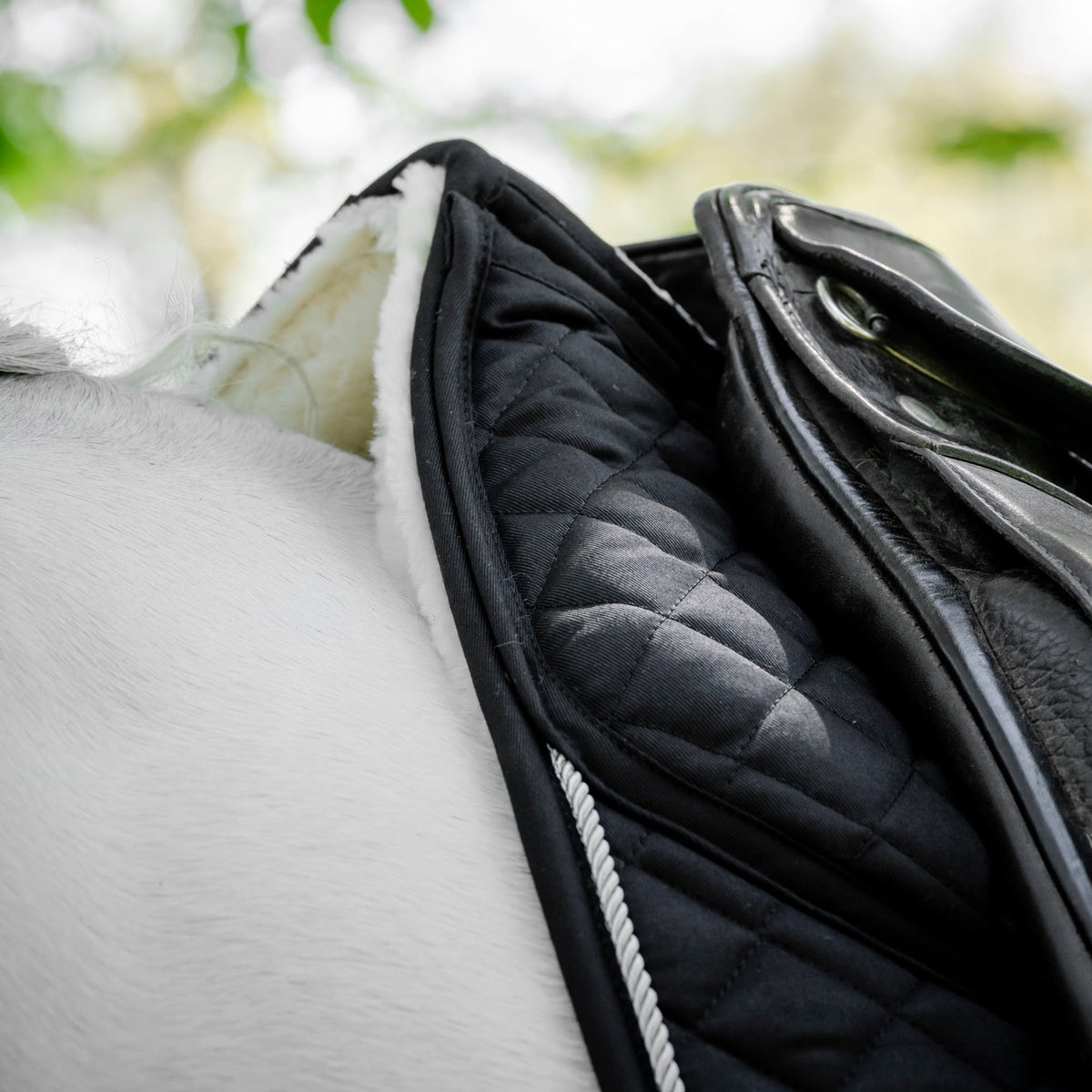LE Performance Dressage Saddle Pad with Shims