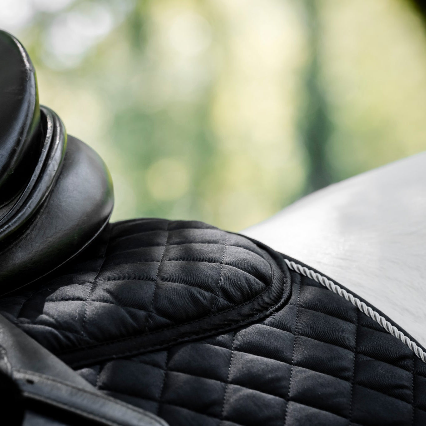 LE Performance Jump Saddle Pad with Shims