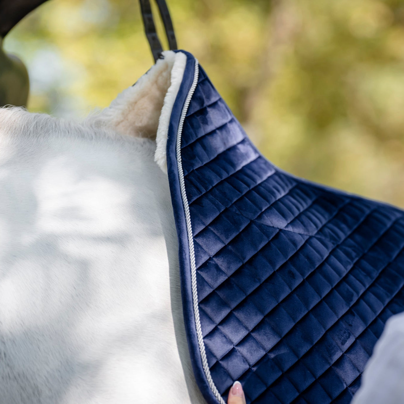 LE Performance Dressage Saddle Pad Velvet