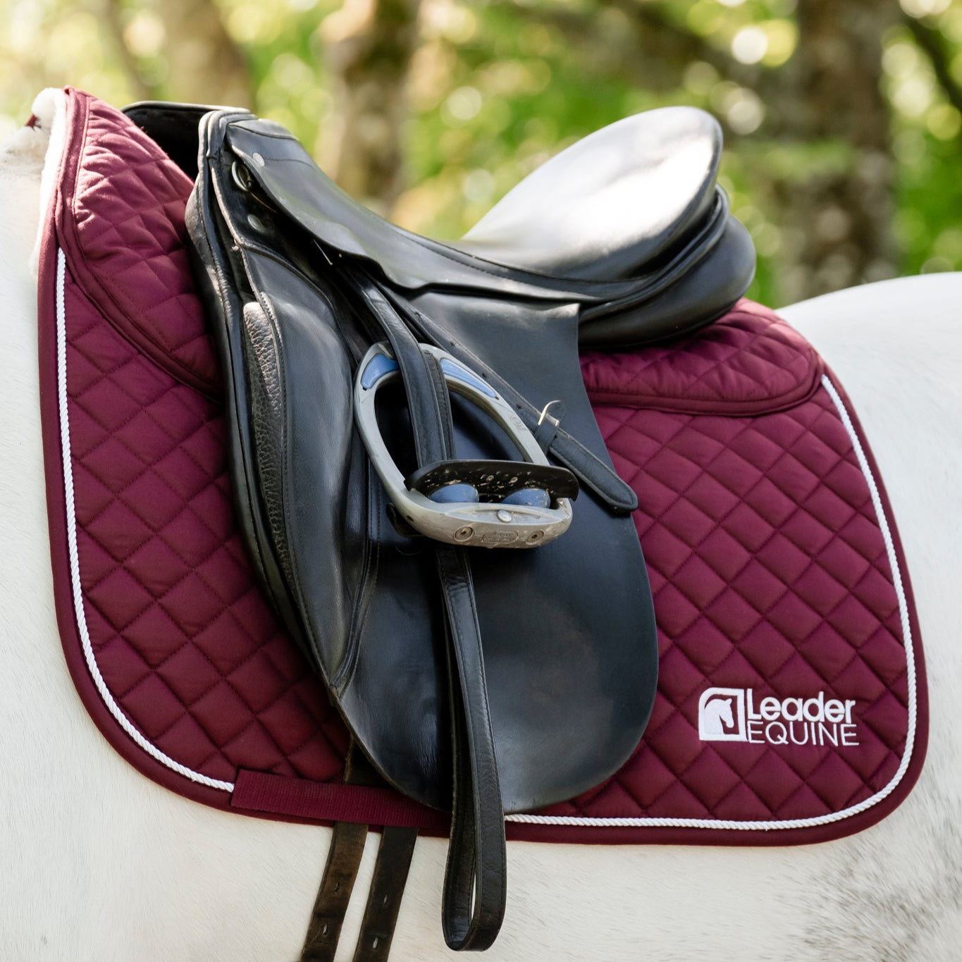 LE Performance Jump Saddle Pad with Shims