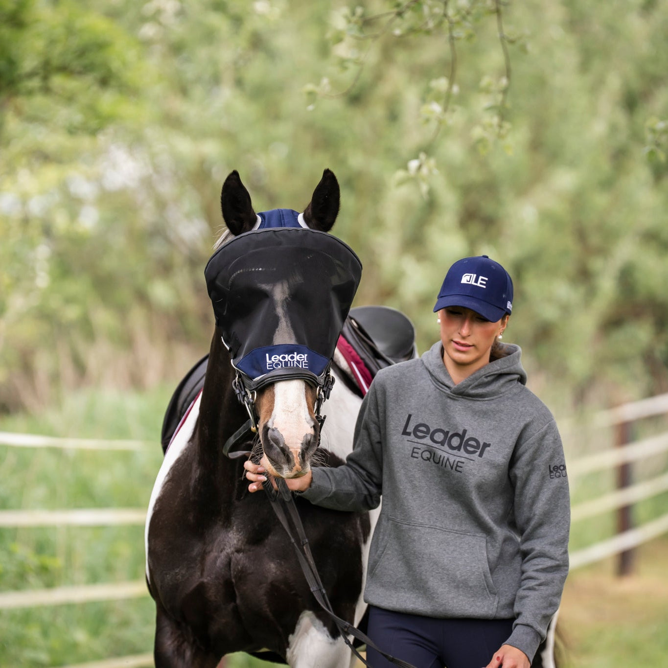 LE Outback Riding Flymask