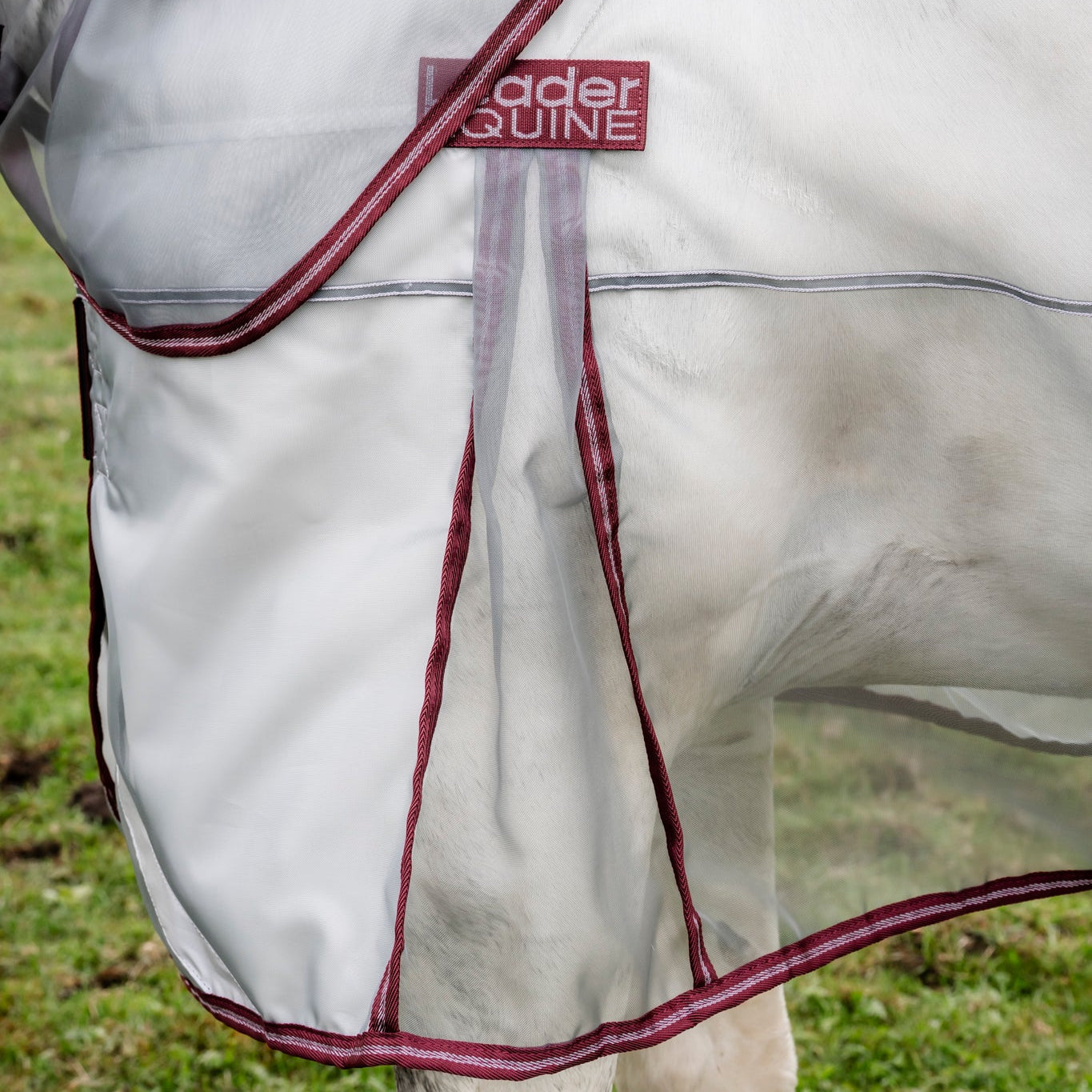 LE Defender Anti-Insect Fly Rug