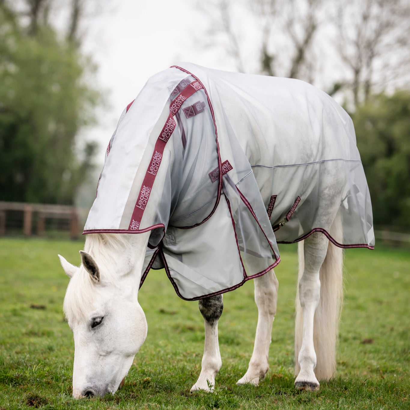 LE Defender Anti-Insect Fly Rug