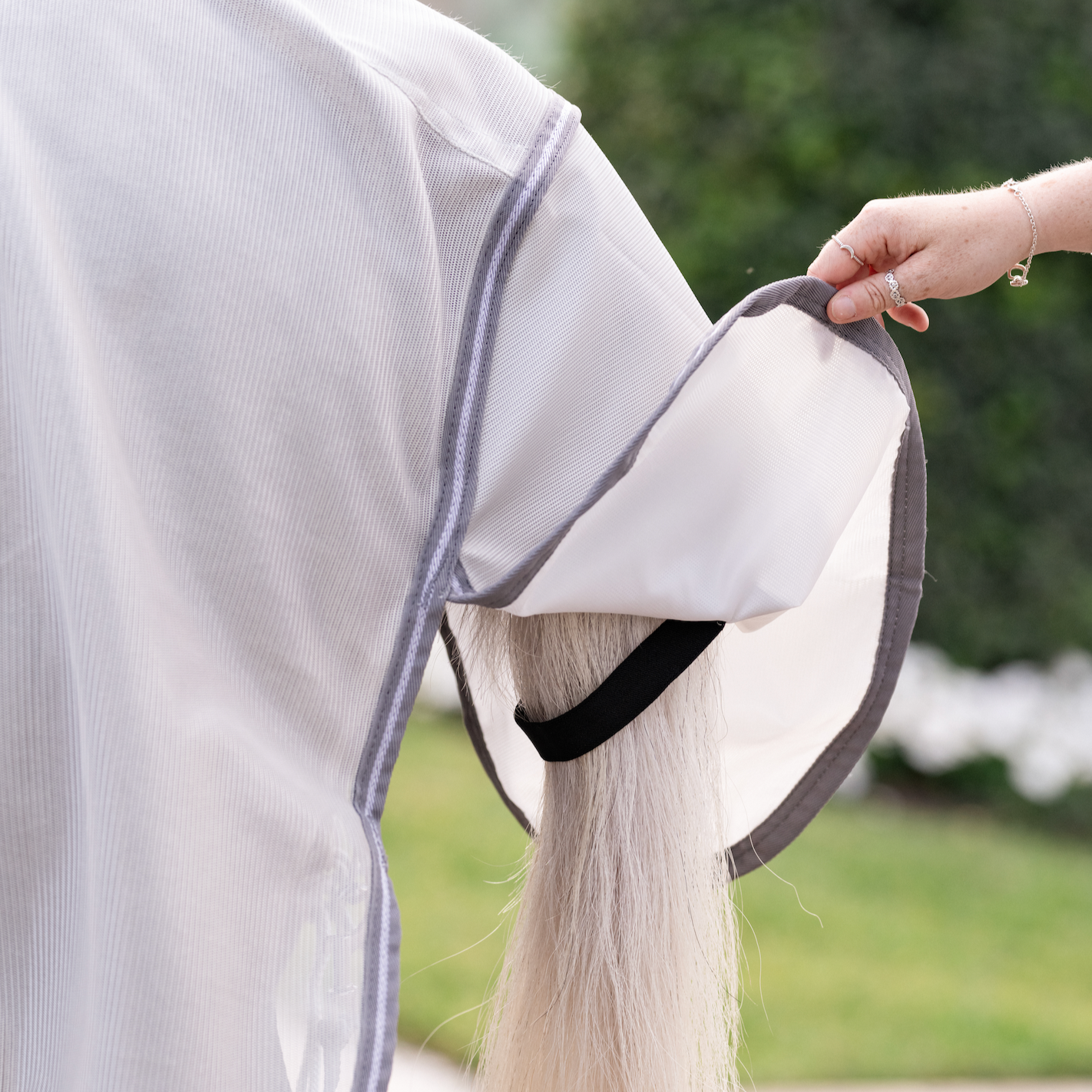 Amigo Bug Rug Plus Pony