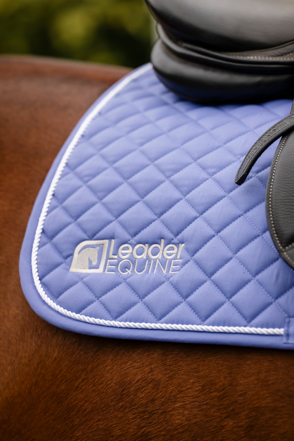LE Performance Jump Saddle Pad Contact