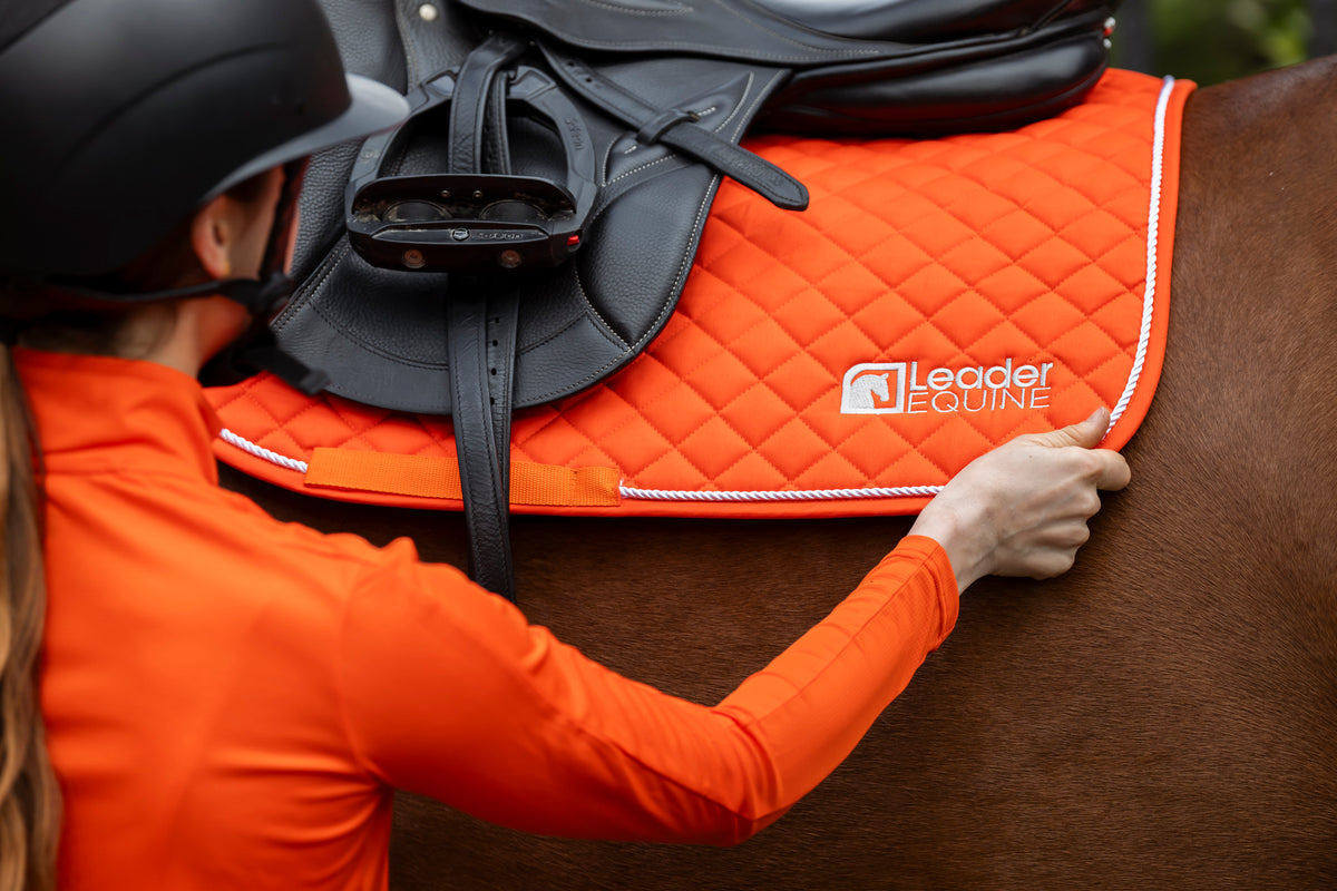 LE Performance Jump Saddle Pad Contact